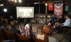 GAZZE'DE ÜNİVERSİTELİ OLMAK KONULU PANEL YAPILDI