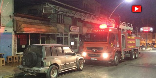 ÇIKAN YANGIN İŞ YERİNDE HASARA NEDEN OLDU