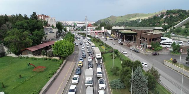 TRAFİĞE KAYITLI ARAÇ SAYISI 69 BİN 539 OLDU