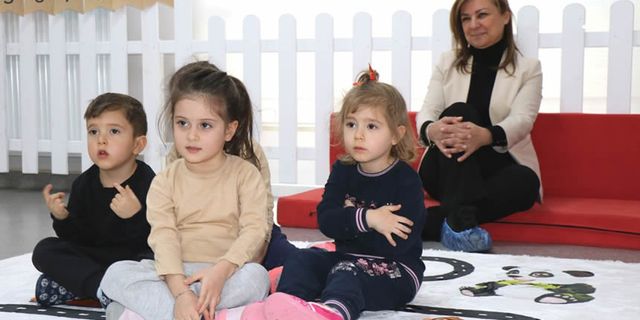 DEPREMZEDE ÇOCUKLARA ÜCRETSİZ KREŞ