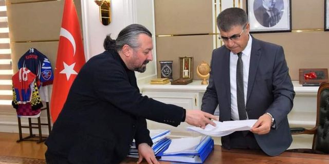 YARDIM MAÇININ DEKONTU VALİ GÜREL'E TESLİM EDİLDİ