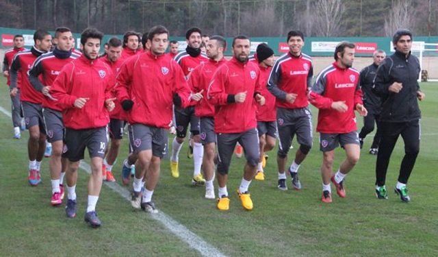 KARABÜKSPOR'DA BURSASPOR HAZIRLIKLARI 