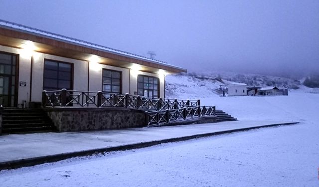 KELTEPE KAYAK MERKEZİ BEYAZA BÜRÜNDÜ