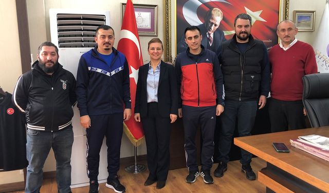 BAŞKAN KÖSE, SPORUN VE SPORCUNUN YANINDAYIZ