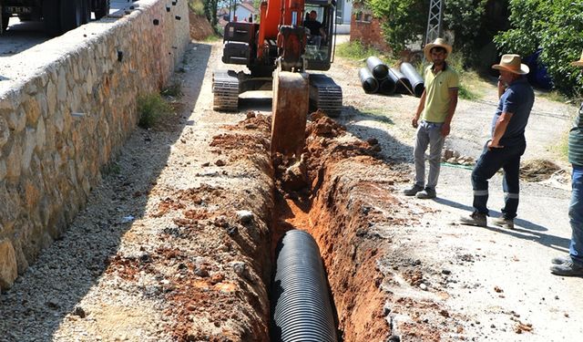 SAFRANBOLU'DA YAĞMUR SUYU HATTI ÇALIŞMALARI BAŞLADI