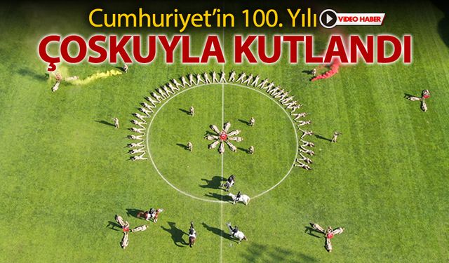 CUMHURİYET'İN 100. YILINDA STADYUMDA COŞKULU KUTLAMA