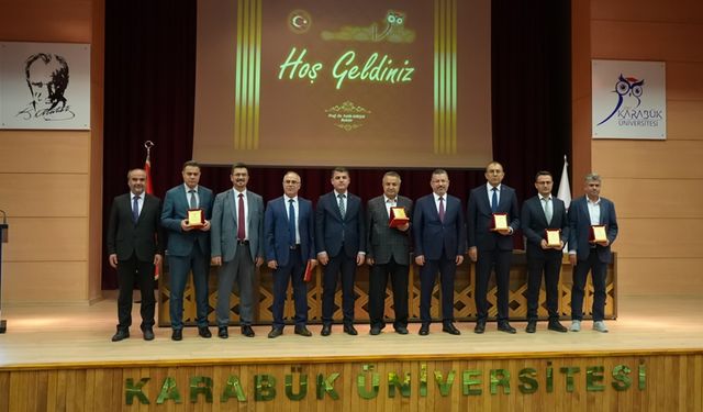 KBÜ'DE GÜZ DÖNEMİ AKADEMİK VE İDARİ KURUL TOPLANTISI YAPILDI