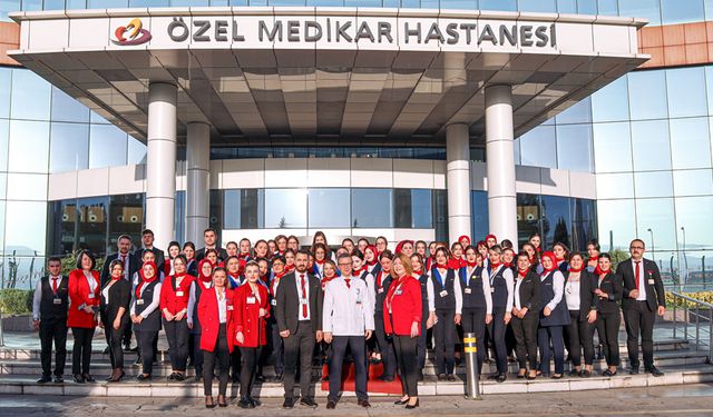 MEDİKAR HASTANESİN'DEN 29 EKİM CUMHURİYET BAYRAMI MESAJI