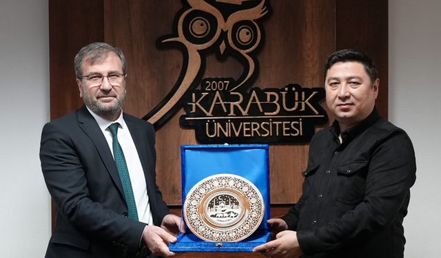 ALFRAGANUS ÜNİVERSİTESİ AKADEMİSYENLERİ KBÜ'DE