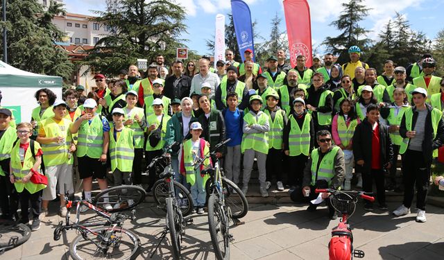 KASTAMONU'DA 11. YEŞİLAY BİSİKLET TURU DÜZENLENDİ