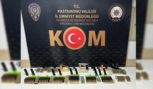 KASTAMONU'DA POLİS OPERASYONU 12 GÖZALTI