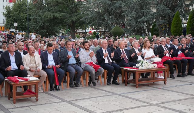 KASTAMONU'DA 15 TEMMUZ'DA BİRLİK VE BERABERLİK RUHU