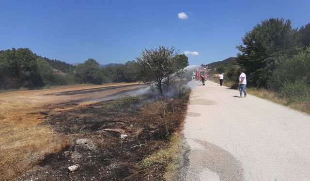 BOLU MUDURNU'DA ÇIKAN YANGIN KISA SÜREDE SÖNDÜRÜLDÜ