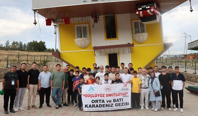 DEPREMZEDE ÇOCUKLAR KARABÜK'Ü GEZDİ