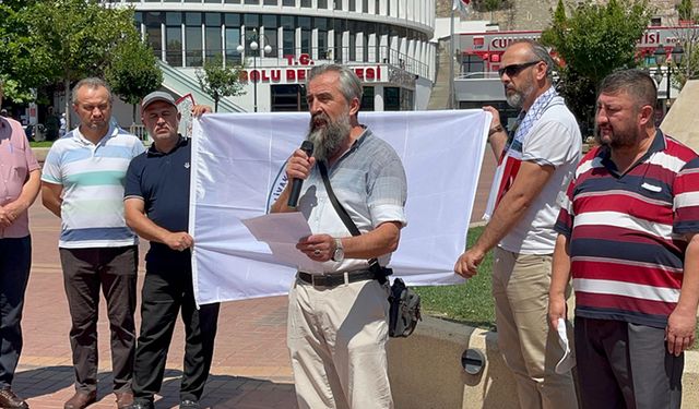 DİYANET-SEN ÜYELERİNDEN TANJU ÖZCAN'A PROTESTO