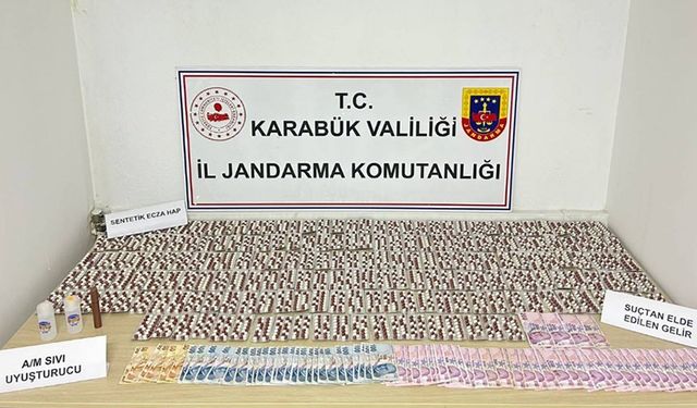 YÜKLÜ MİKTARDA UYUŞTURUCUYLA YAKALANDILAR