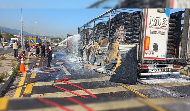 BOLU DAĞI'NDA TIRLAR ÇARPIŞTI LPG YÜKLÜ TIR ALEV ALDI