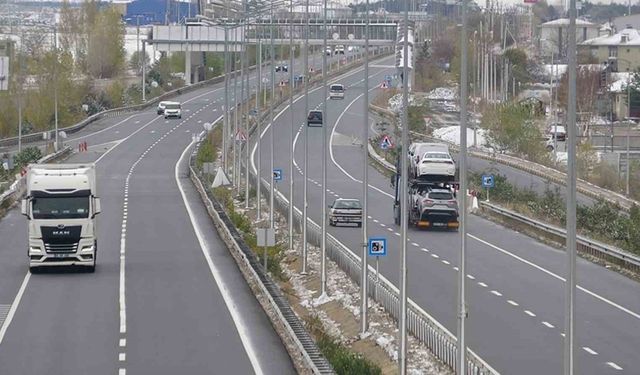 ÇANKIRI'DA TRAFİĞE KAYITLI ARAÇ SAYISI 68 BİN OLDU