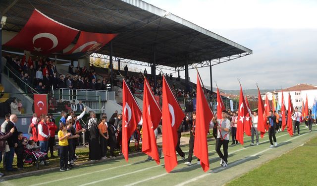 ÇAYCUMA'DA CUMHURİYET BAYRAMI COŞKUSU