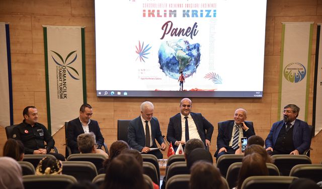 KASTAMONU ÜNİVERSİTESİ'NDE İKLİM KRİZİ KONUŞULDU