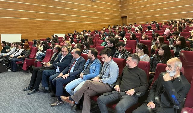 KASTAMONU ÜNİVERSİTESİ'NDE ORYANTASYON EĞİTİMİ