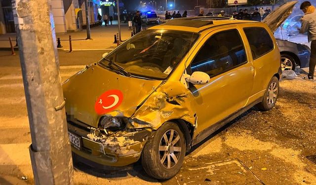 KARABÜK'TE TRAFİK KAZASI: 3'Ü ÇOCUK 4 YARALI