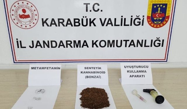 ÜZERİNDE UYUŞTURUCU İLE YAKALANAN 3 KİŞİ GÖZALTINDA