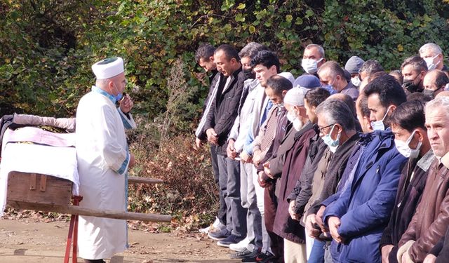 EMEKLİ MADENCİYİ ÖLDÜRENLER HAKKINDA SAVCI MÜTALAASINI SUNDU