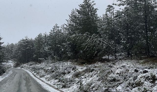 KASTAMONU'DA YÜKSEK KESİMLER BEYAZA BÜRÜNDÜ