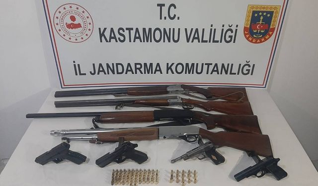 KASTAMONU'DA ÇOK SAYIDA RUHSATSIZ SİLAH ELE GEÇİRİLDİ