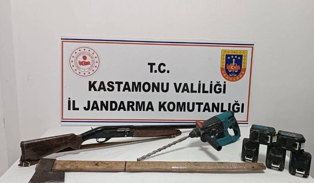 KASTAMONU'DA DEFİNE AVCILARINA SUÇÜSTÜ