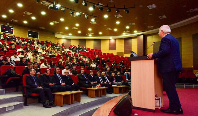 MERKEZ BANKASI BANKA MECLİS ÜYESİ MUHSİN KAR KASTAMONU'DA