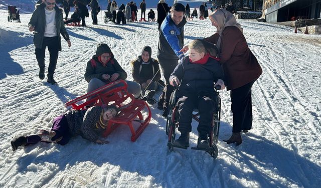 ILGAZ DAĞI'NDA ÖZEL BİREYLER DOYASIYA EĞLENDİ