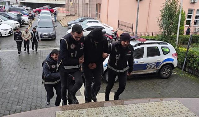 ZONGULDAK'TA TEFECİ OPERASYONUNDA KUYUMCU TUTUKLANDI