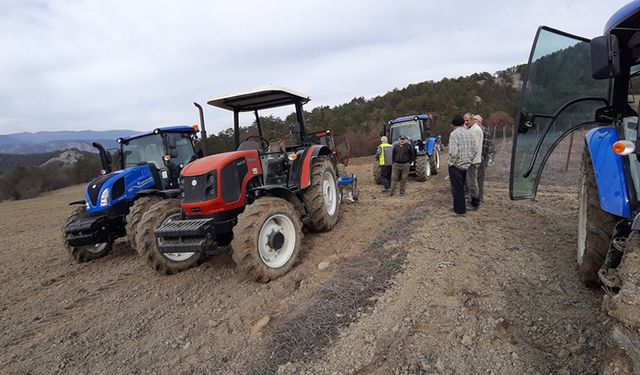 İMECE USULÜ EKİLEN TARLANIN GELİRLERİ KÖYÜN MASRAFLARINA KULLANILACAK