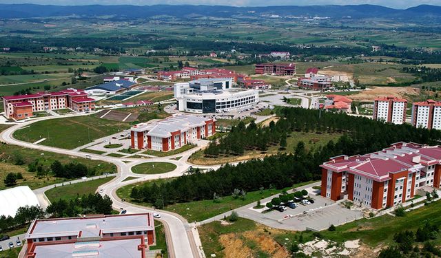 KASTAMONU ÜNİVERSİTESİNDE GAZETECİLİK BÖLÜMÜ AKREDİTE EDİLDİ