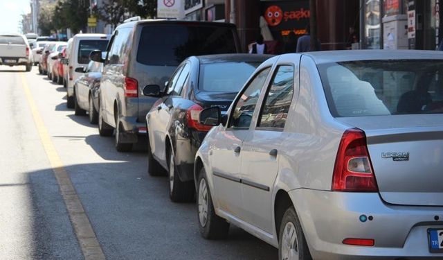 KARABÜK'TE TRAFİĞE KAYITLI 80 BİN ARAÇ VAR