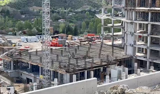 ÇANKIRI'DA KULE VİNÇTEN DÜŞEN İŞÇİ HAYATINI KAYBETTİ