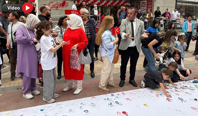 CHP GENÇLİK KOLLARI'NDAN 23 NİSAN'DA ÇOCUKLARA ÖZEL ETKİNLİK