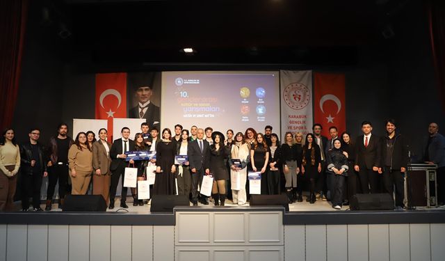 KARABÜK GENÇLERİ KÜLTÜR VE SANAT YARIŞMASIYLA YETENEKLERİNİ SERGİLEDİ