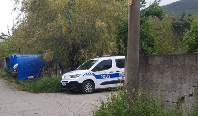 55 YAŞINDAKİ ADAM EVİNİN BALKONUNDA ÖLÜ BULUNDU