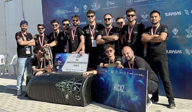KBÜ HYPERLOOP  TAKIMLARI TEKNOFEST 2025 FİNALİNDE