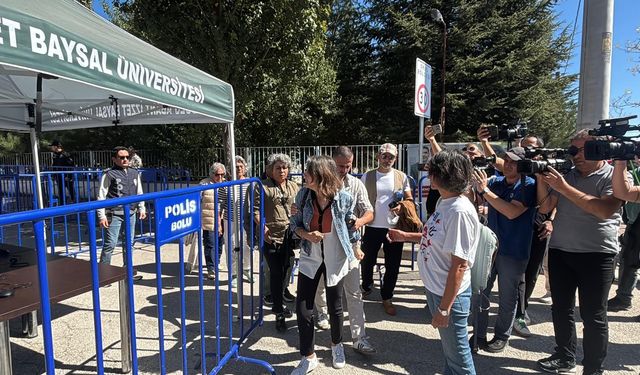 BOLU'DAKİ DAVADA SANIKLARIN RAHAT TAVIRLARI MADUR AİLELERİ SİNİR KRİZİNE SOKTU