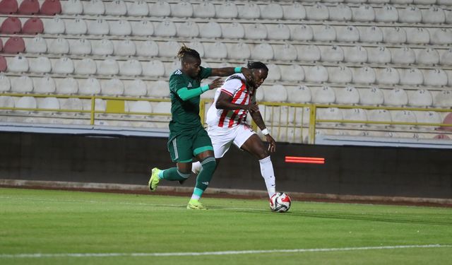 BOLUSPOR KENDİ SAHASINDA ESENLER EROKSPOR'A MAĞLUP OLDU