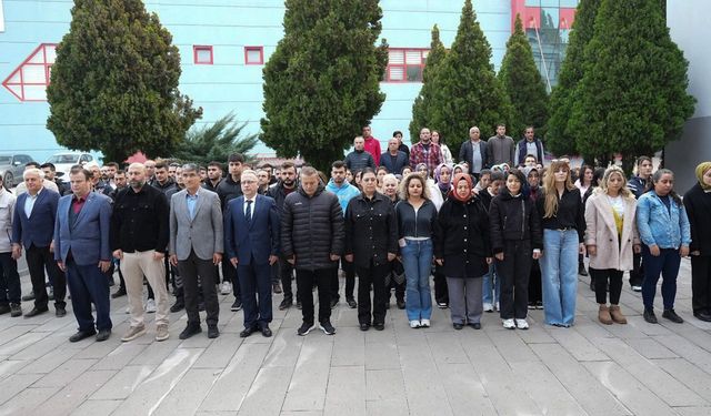 GENÇLİK VE SPOR İL MÜDÜRLÜĞÜ'NDE 10 KASIM ANMA TÖRENİ DÜZENLENDİ