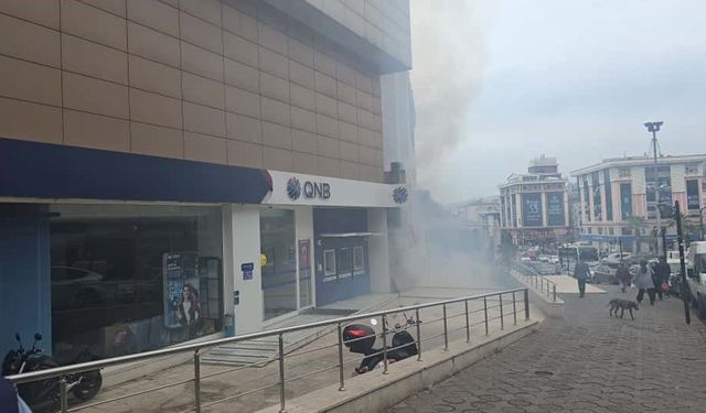 EREĞLİ'DE AVM'DEKİ JENERATÖR KORKUTTU