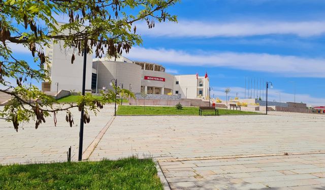 KASTAMONU ÜNİVERSİTESİNİN HAZIRLADIĞI 5 PROJE TÜBİTAK DESTEĞİ ALDI