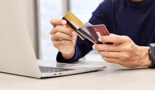 BDDK'DAN KREDİ KARTLARINA 'GECE' DÜZENLEMESİ