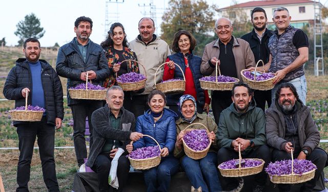 SAFRANBOLU'DA KAŞIK SEMPOZYUMU'NDA SAFRANOVA ZİYARETİ