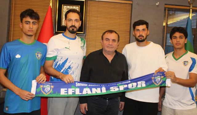 TAVUK EVİ EFLANİSPOR KADROSUNU 4 YENİ FUTBOLCU İLE GÜÇLENDİRDİ